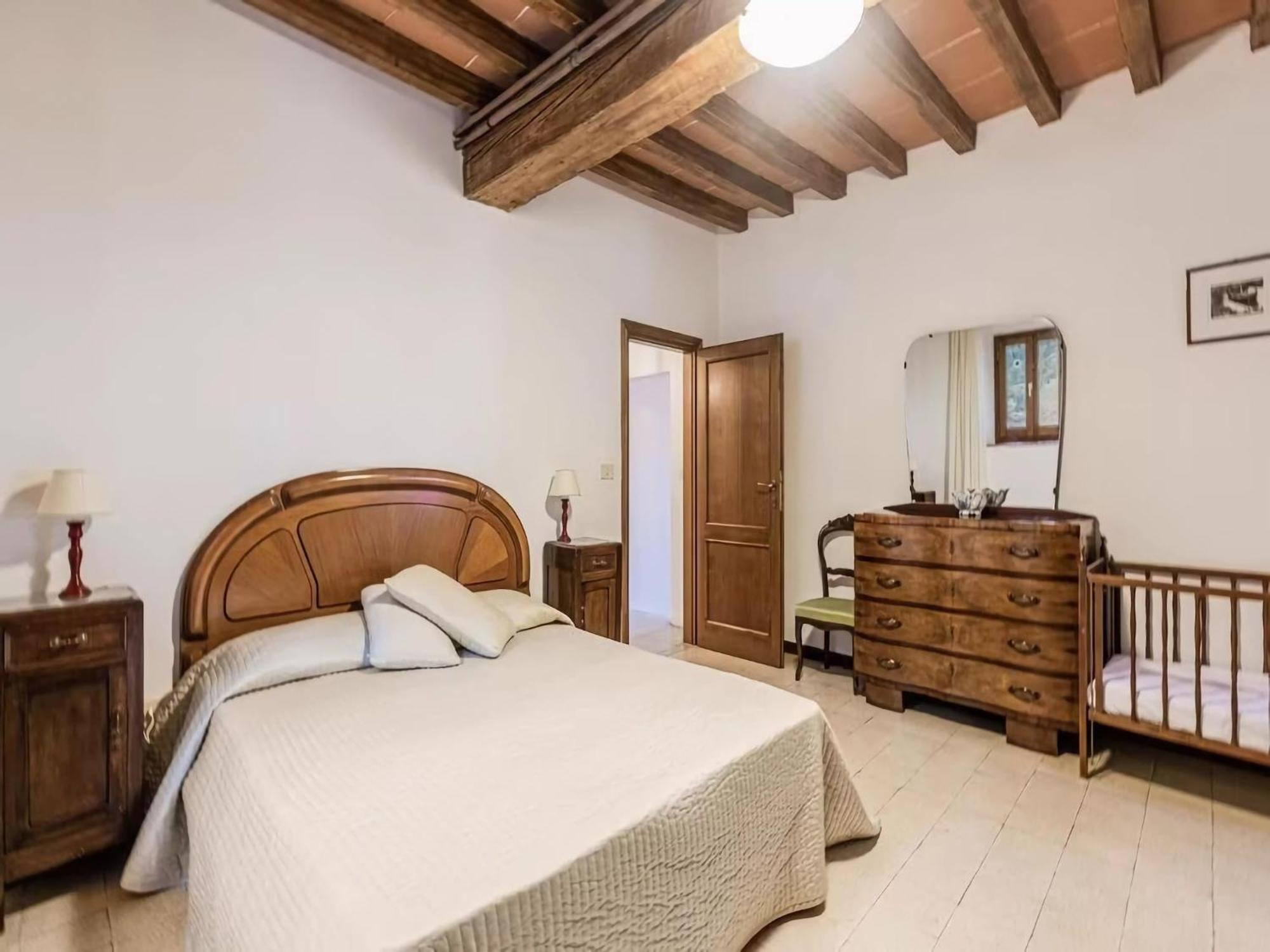 Holiday home Cosy Forno In Pelago With Swimming Pool Donnini