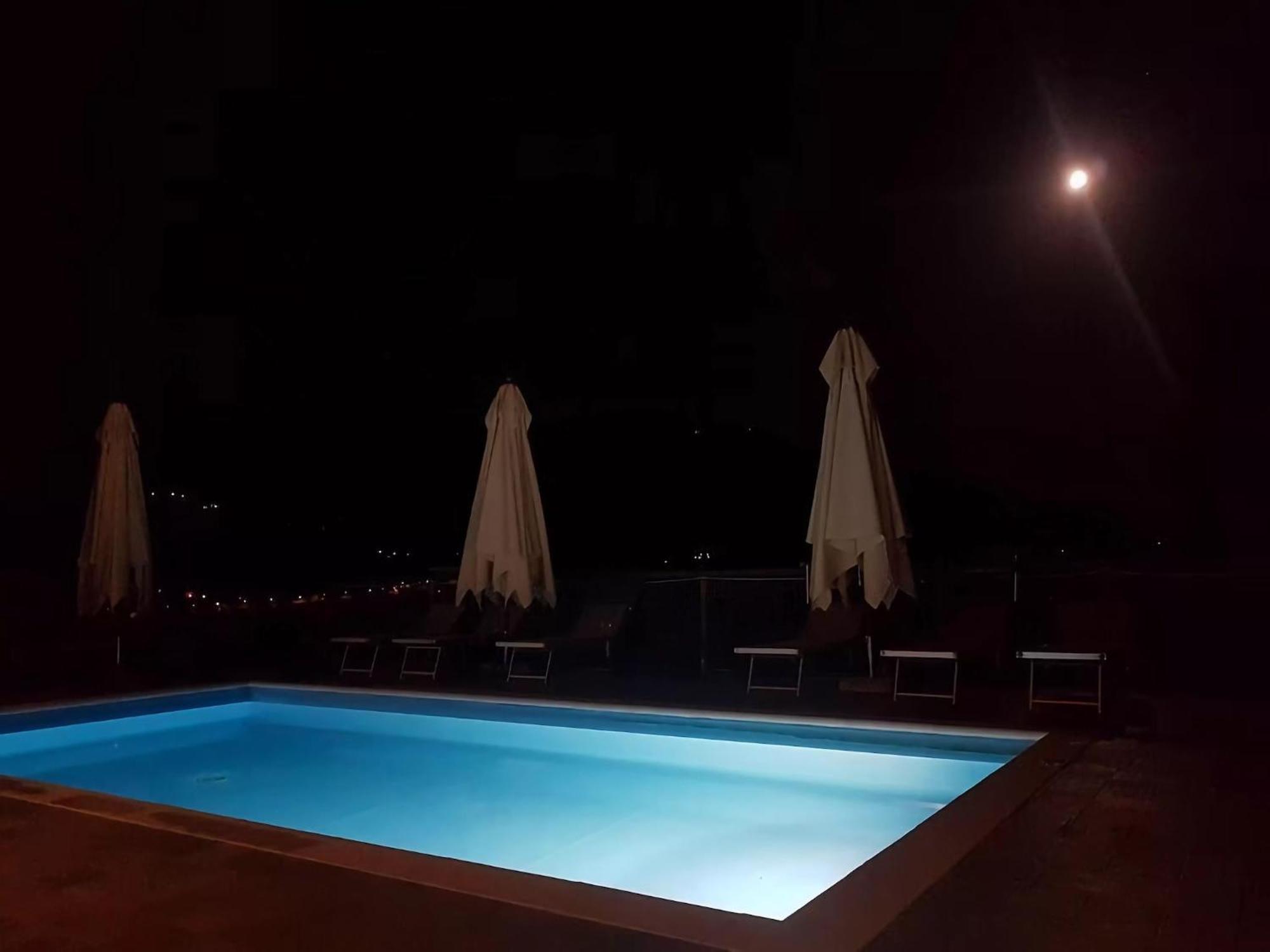 Cosy Forno In Pelago With Swimming Pool Donnini
